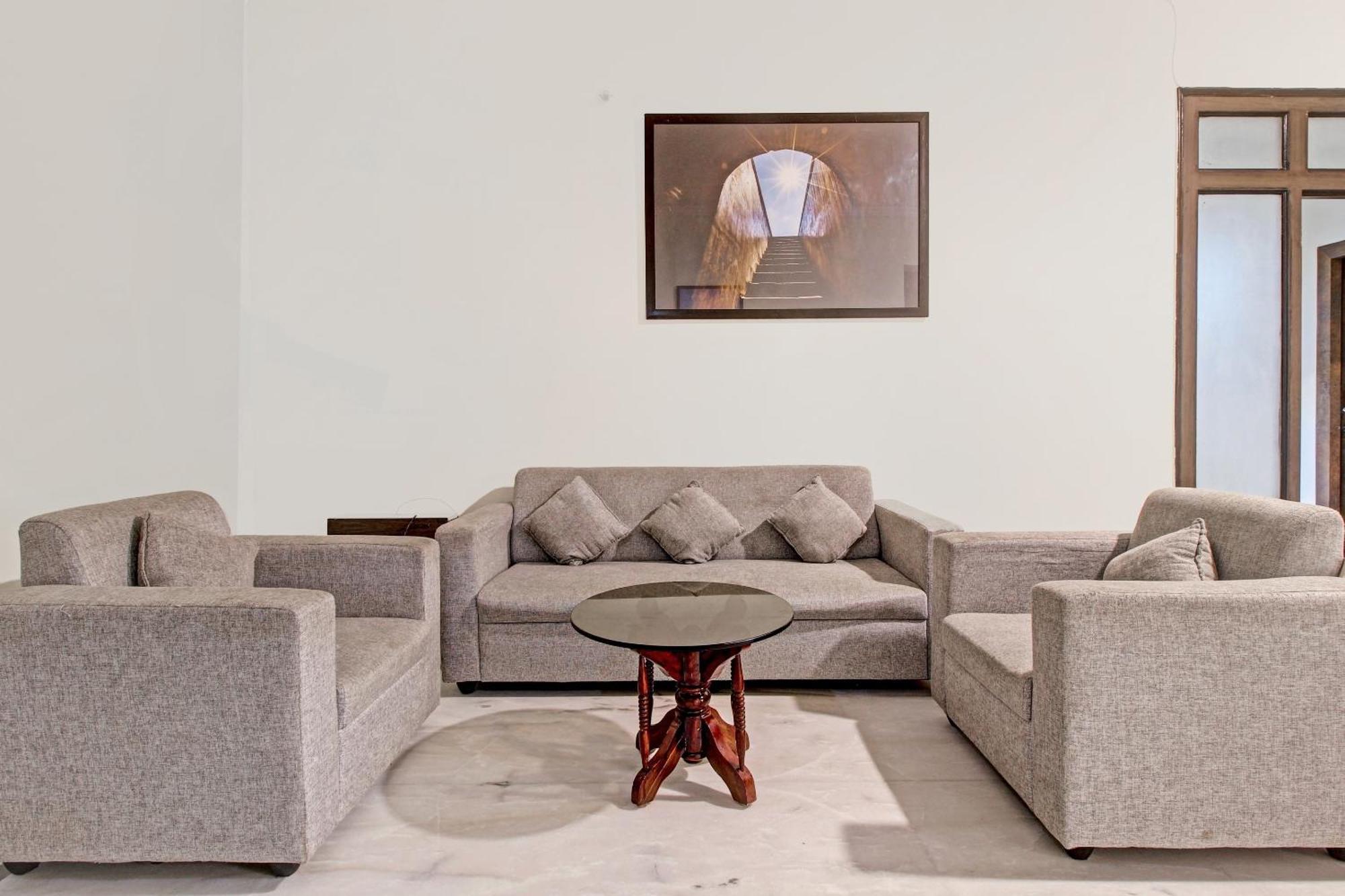 Hotel O Kalyan Kondapur  외부 사진